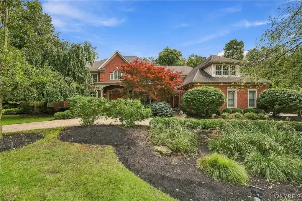 5053 Rockledge Drive, Clarence