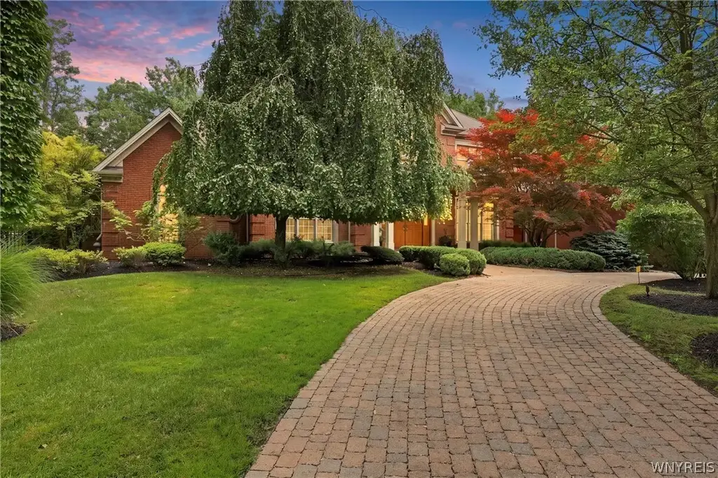5053 Rockledge Drive, Clarence