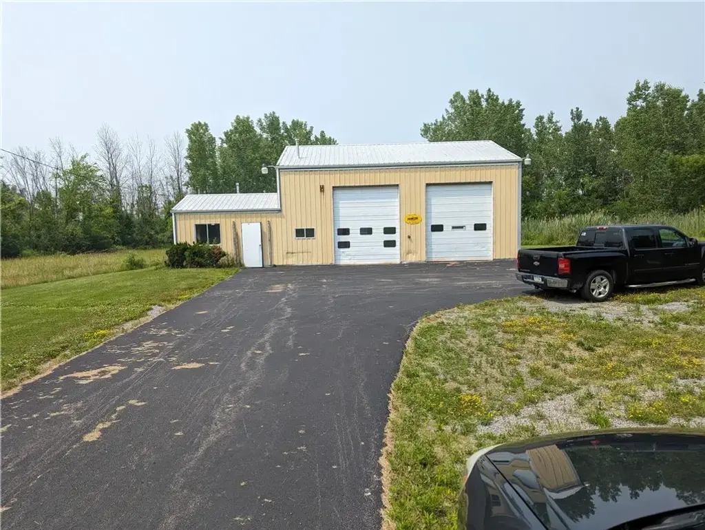 1576 Ridge Road, Webster