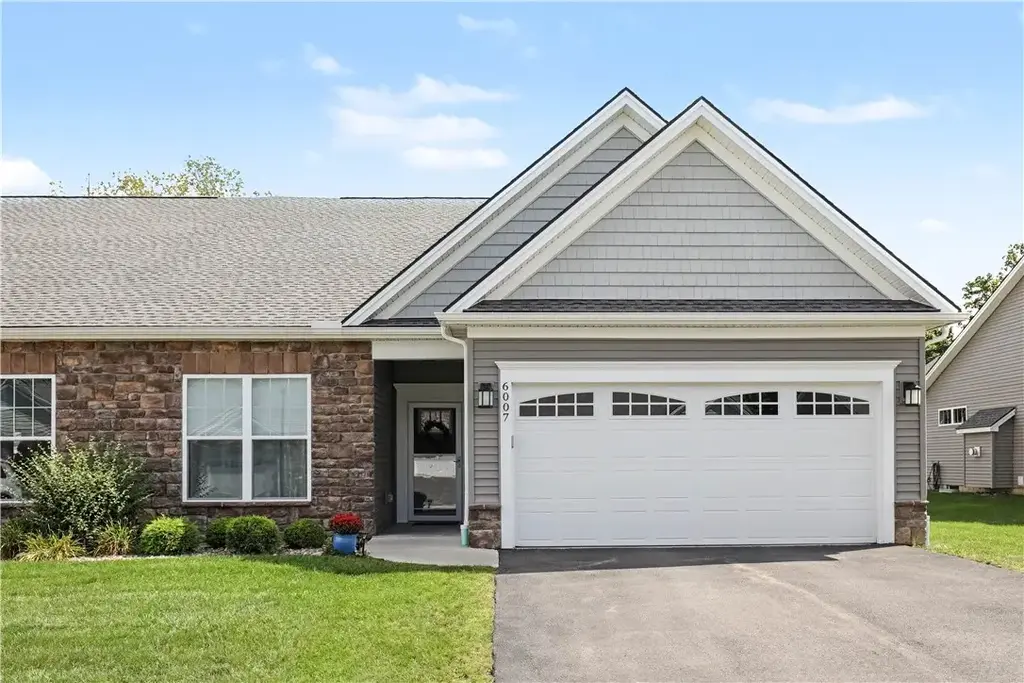 6007 Redfield Drive, Farmington