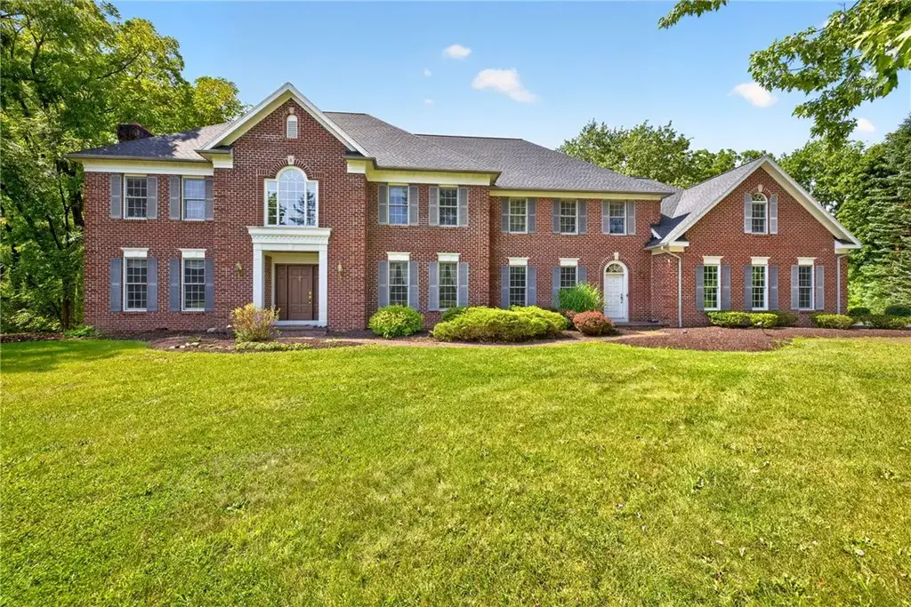 6 Merrycreek Xing, Pittsford