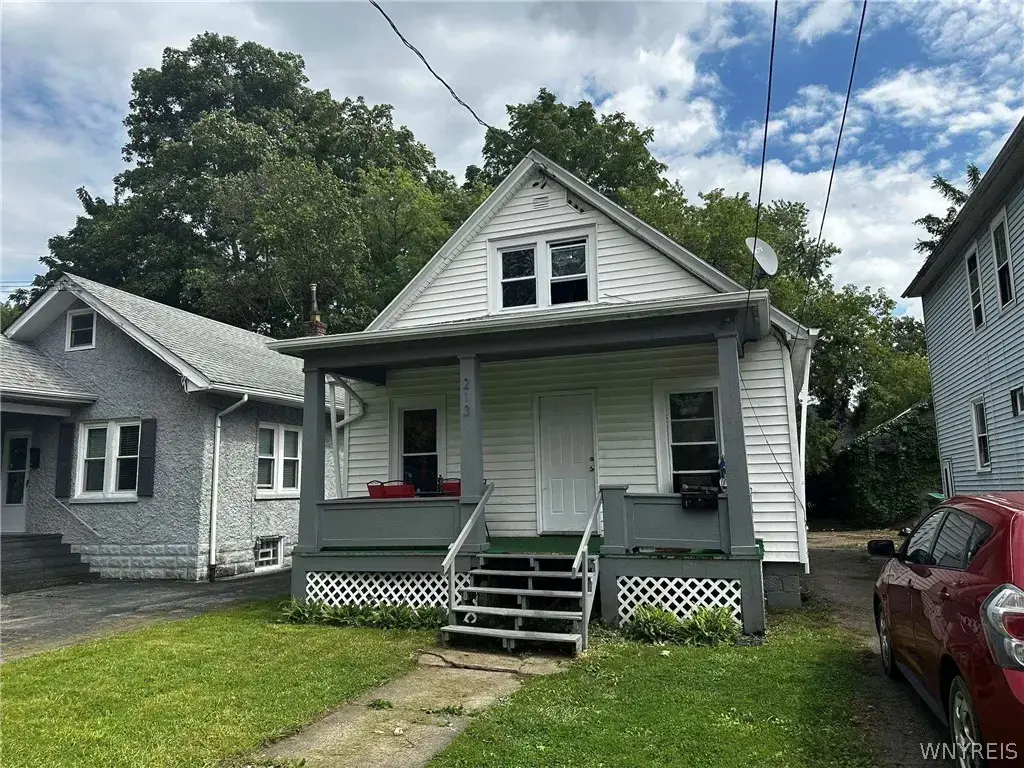 213 77th Street, Niagara Falls