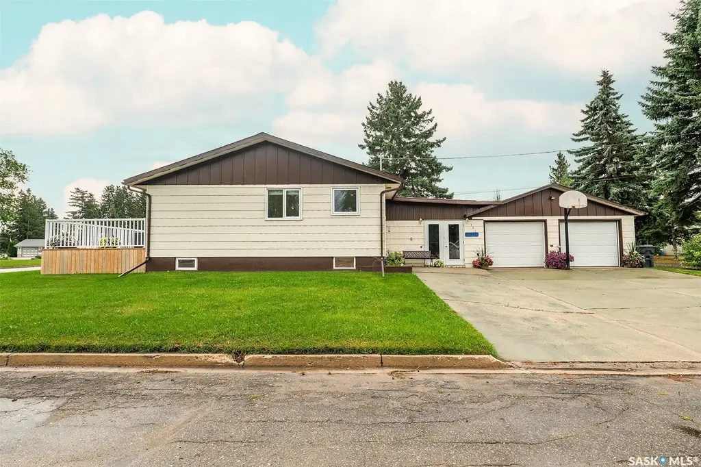 301 9th Street E, Wynyard