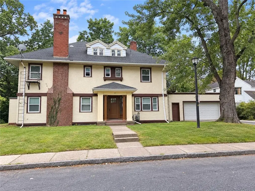 147 Parkdale Terrace, Rochester