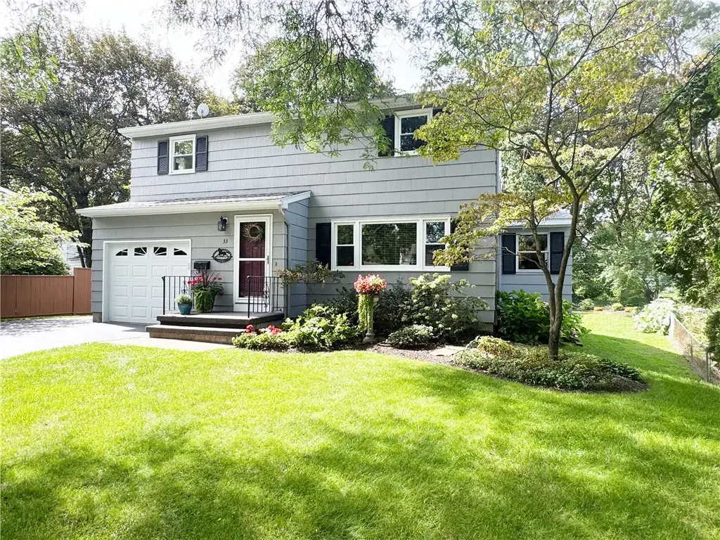 33 Meadow Drive, Brighton