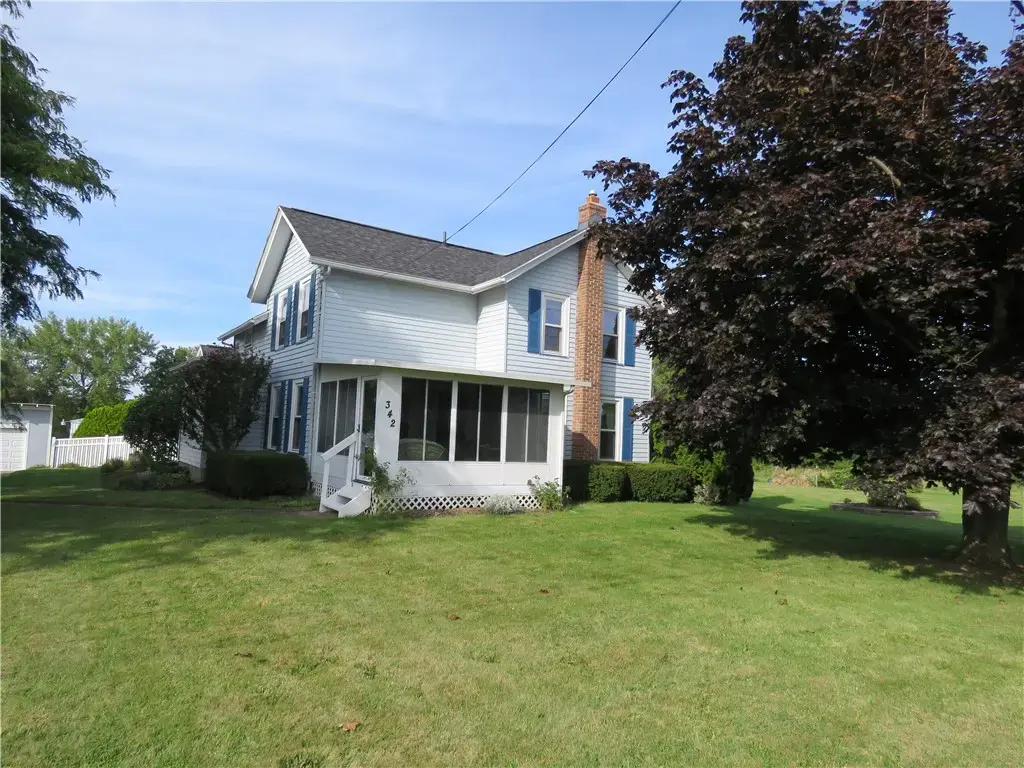 342 Curtis Rd, Parma