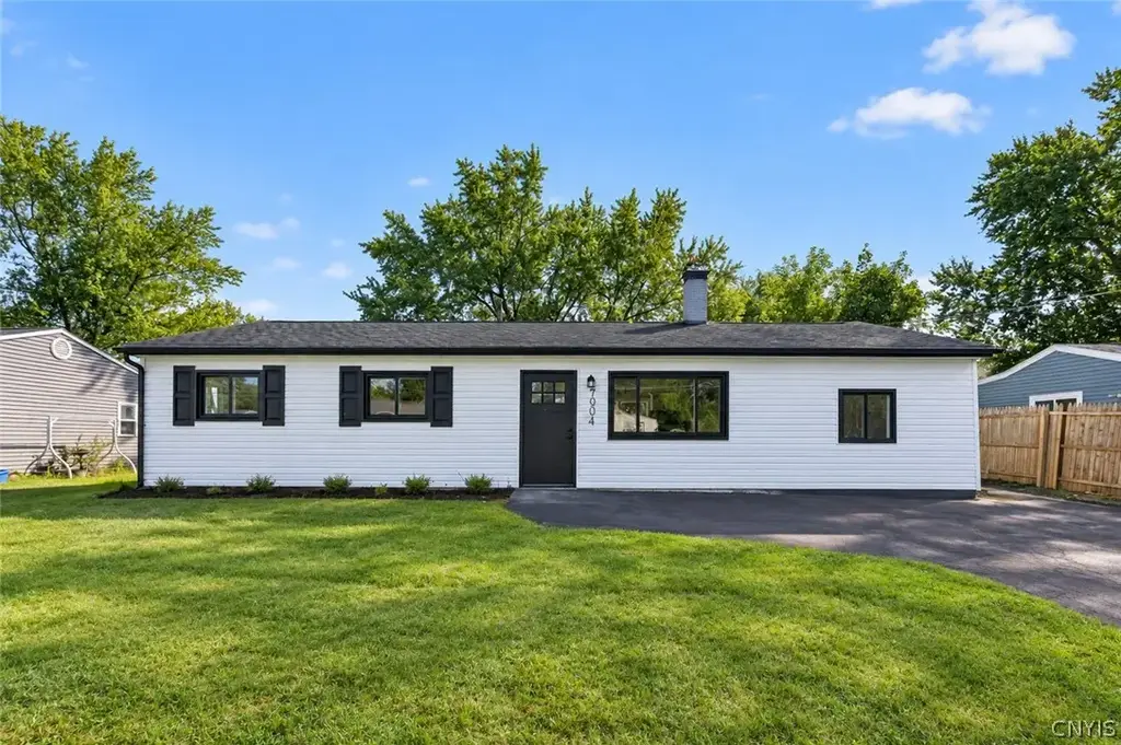 7904 John Huss Avenue, Cicero