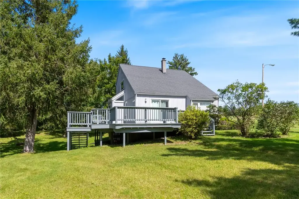 3990 County Road 40, Richmond