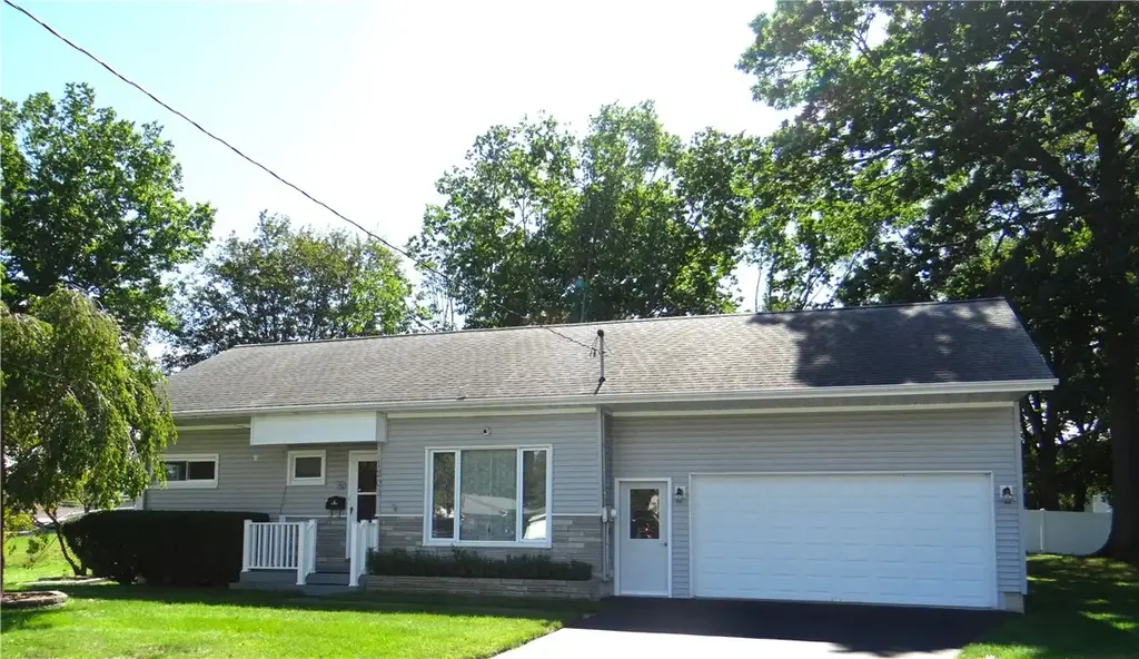 1206 Epworth Circle, Elmira City
