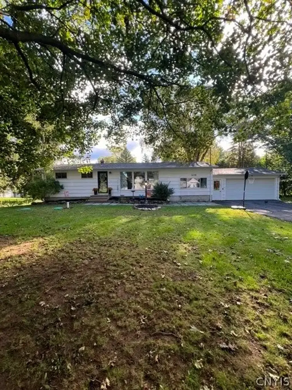 5038 Smoral Road, Onondaga