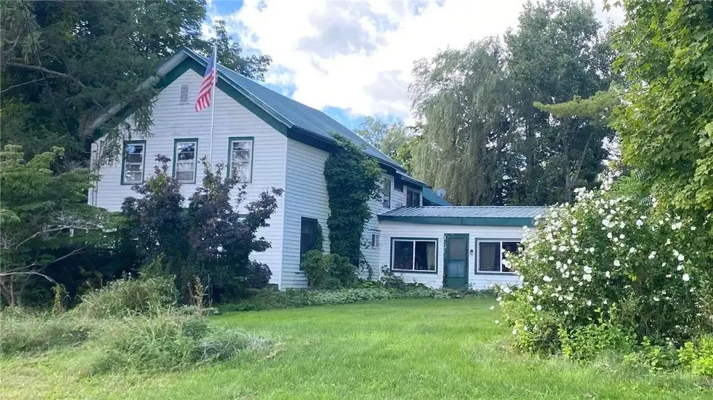 13 Naples Hill Road, Prattsburgh