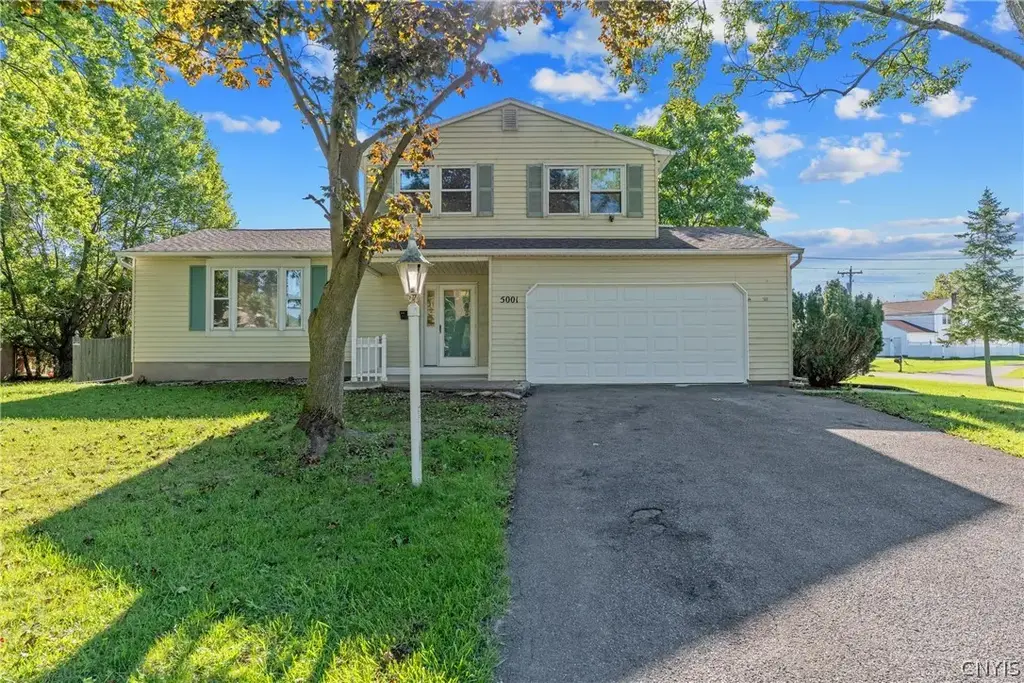 5001 Driftwood Drive, Salina