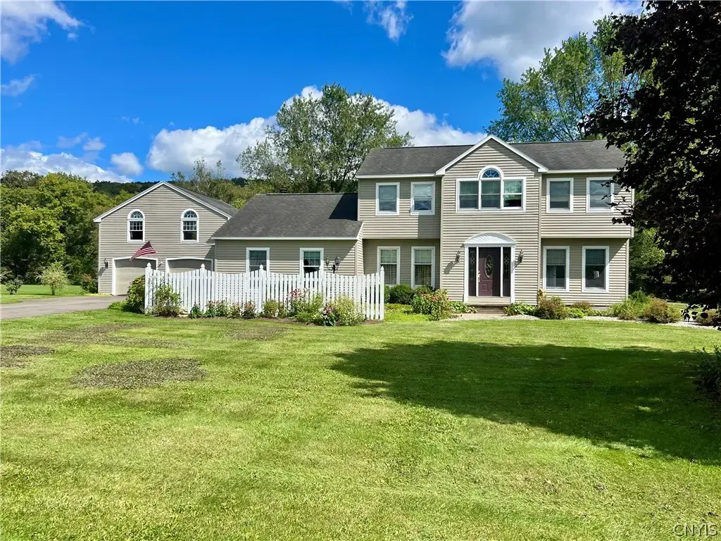 958 Limerick Lane, Homer