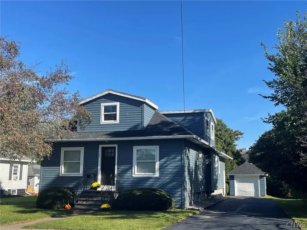 122 E Noyes Boulevard, Sherrill