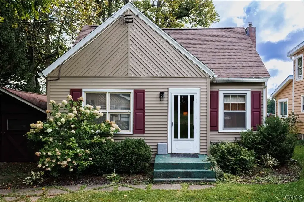 7418 Song Lake Road, Preble