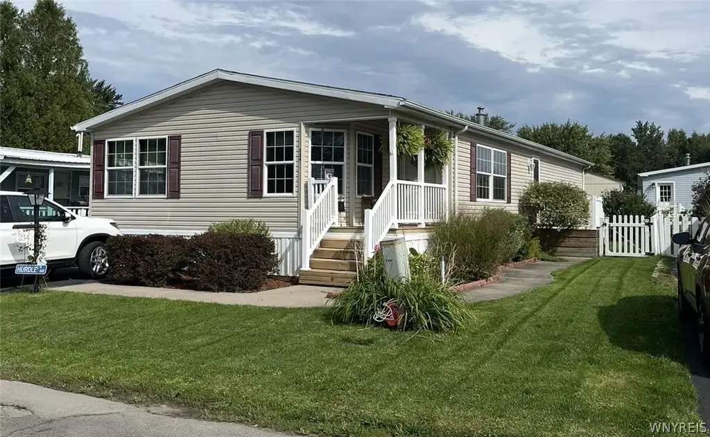 234 Branch Street, Lockport Town