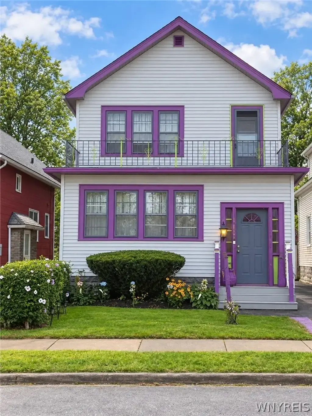 111 Roosevelt Avenue, Buffalo