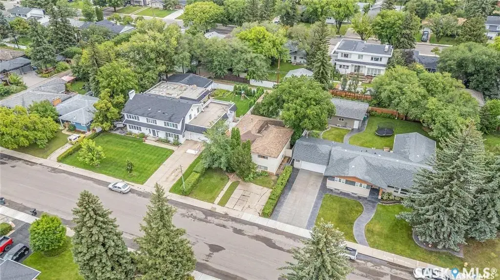 509 Lake Crescent, Saskatoon