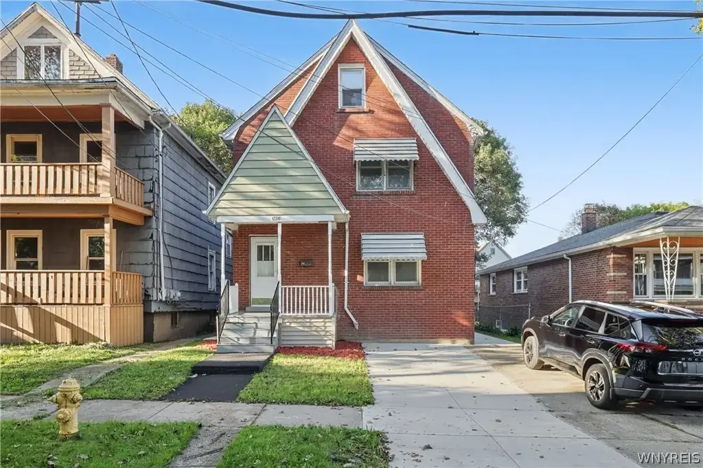 1744 Welch Avenue, Niagara Falls