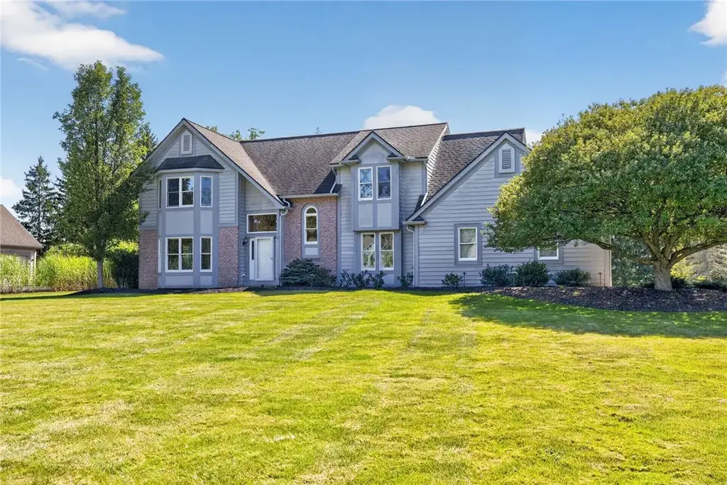 1295 Sagebrook Way, Webster