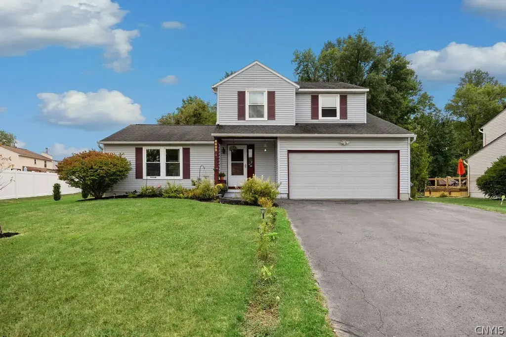 6000 Hebrides Trail, Cicero