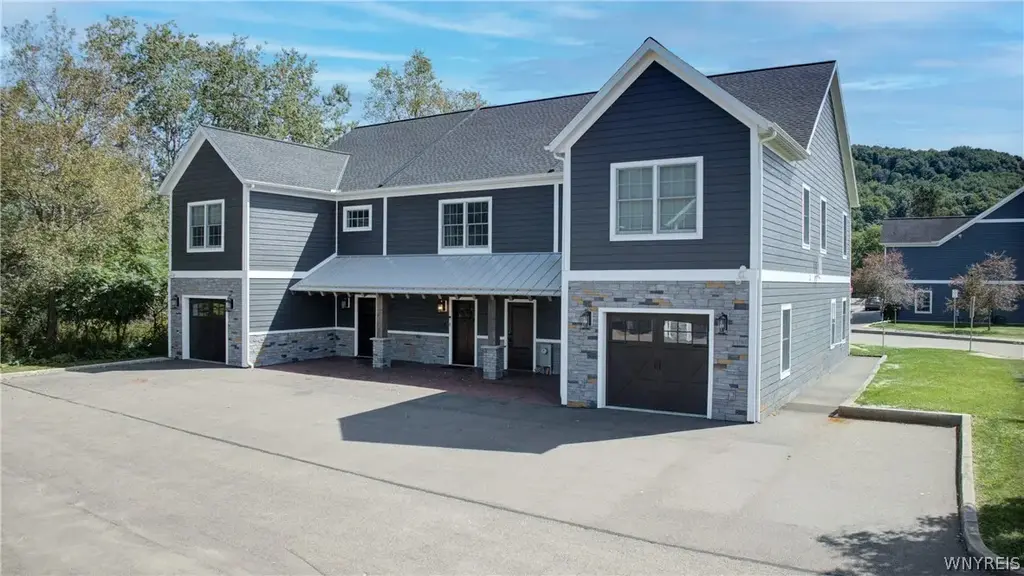 25 Glen Burn Road # 25, Ellicottville