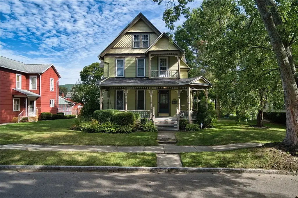 375 E 2nd Street, Corning City