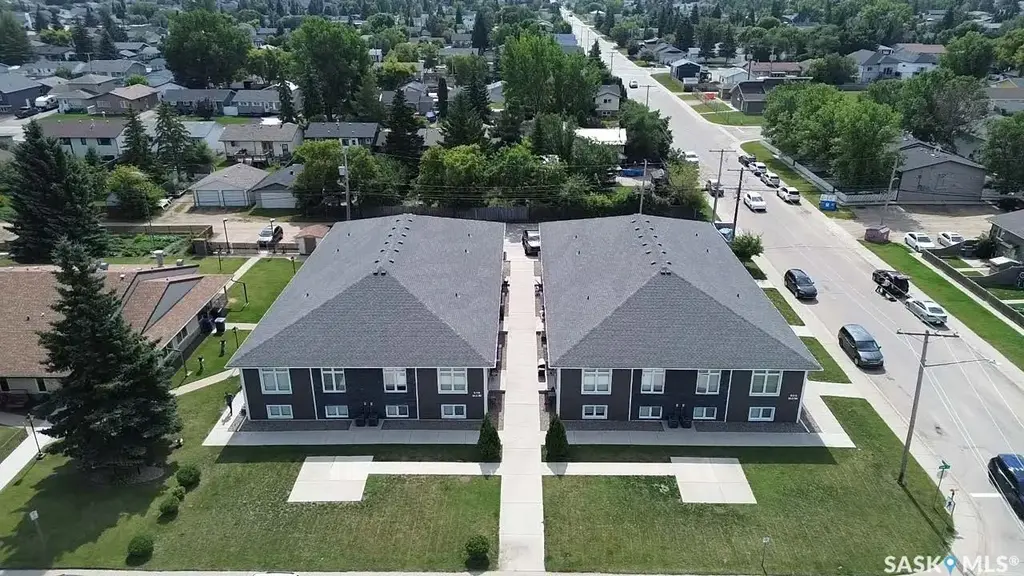606 Main Street, Martensville