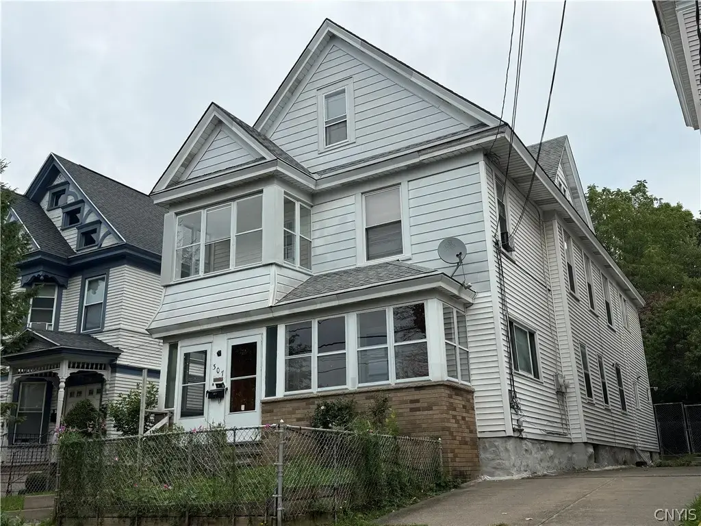 307 Graves Street, Syracuse