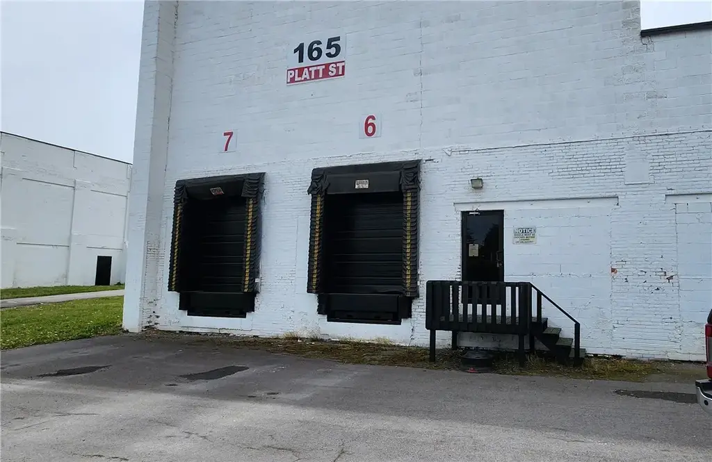 165 S Platt Street, Albion