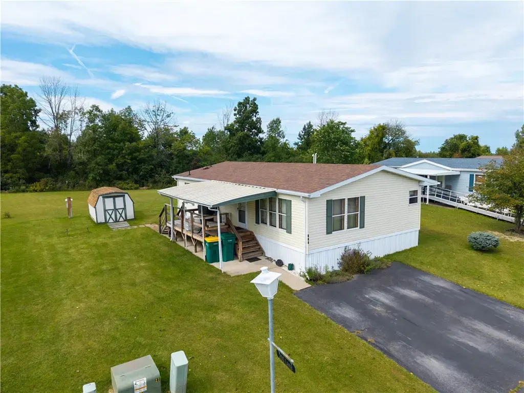 255 Crabapple Drive, Hopewell