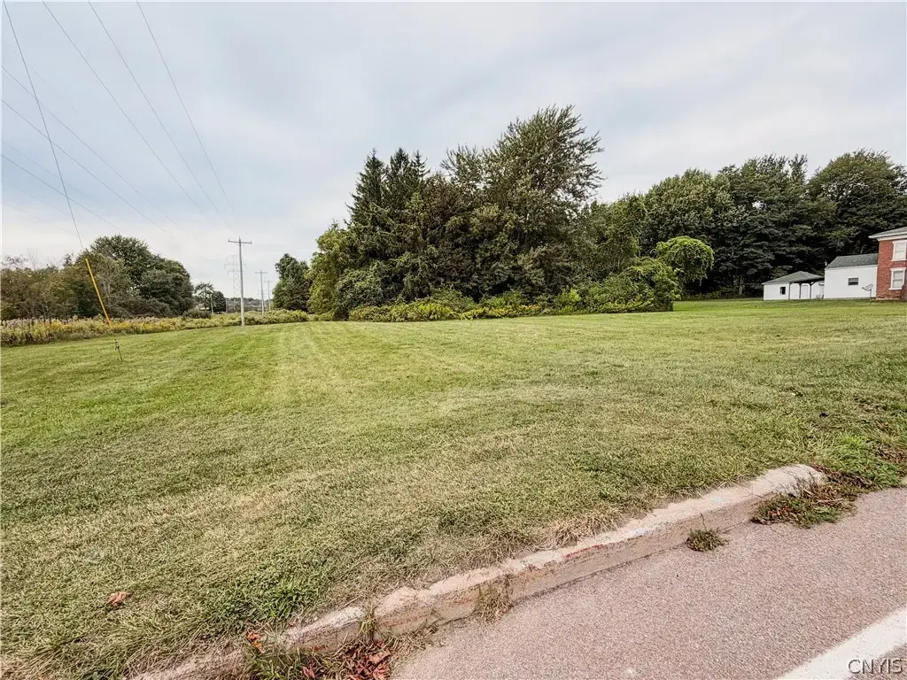 400 W 5th Street, Oswego