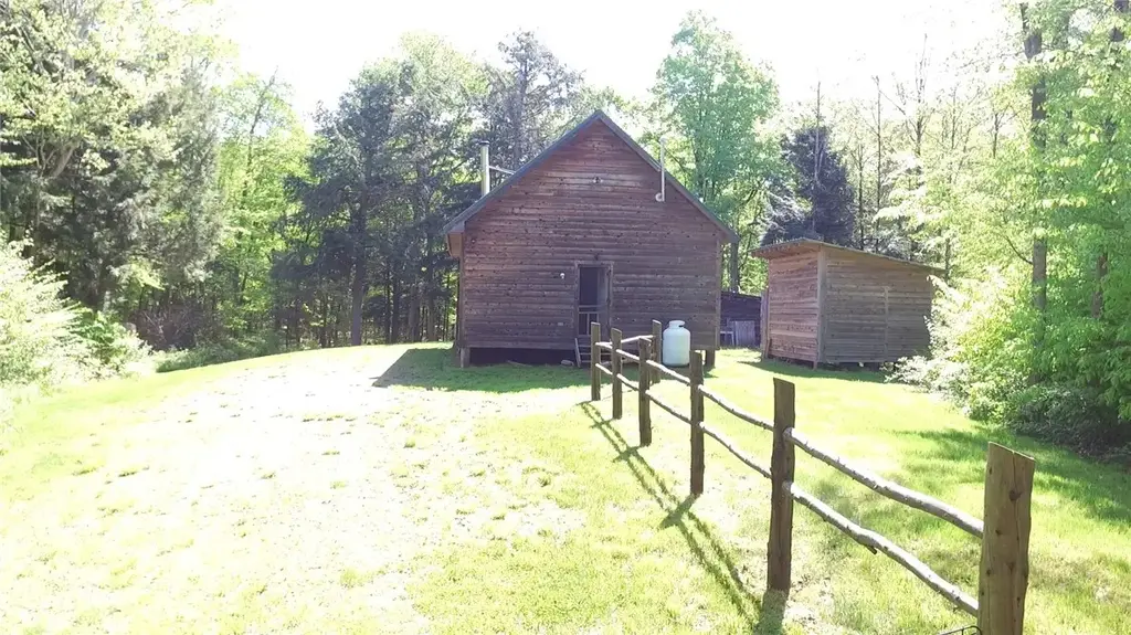 207 Cherry Lane, German