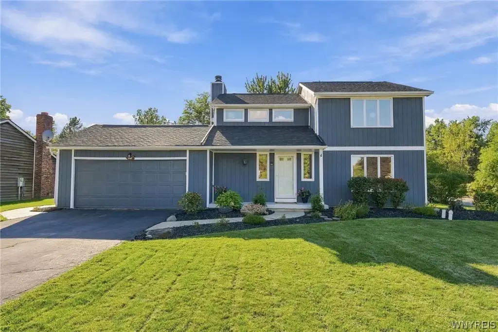 1 Mallard Court, Amherst