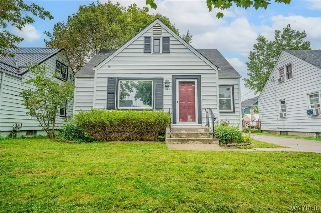 229 Carmel Road, Buffalo