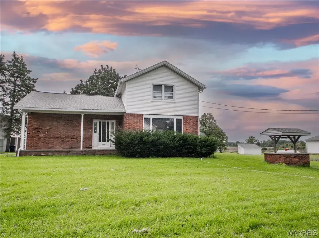 5062 Saunders Settlement Road, Cambria