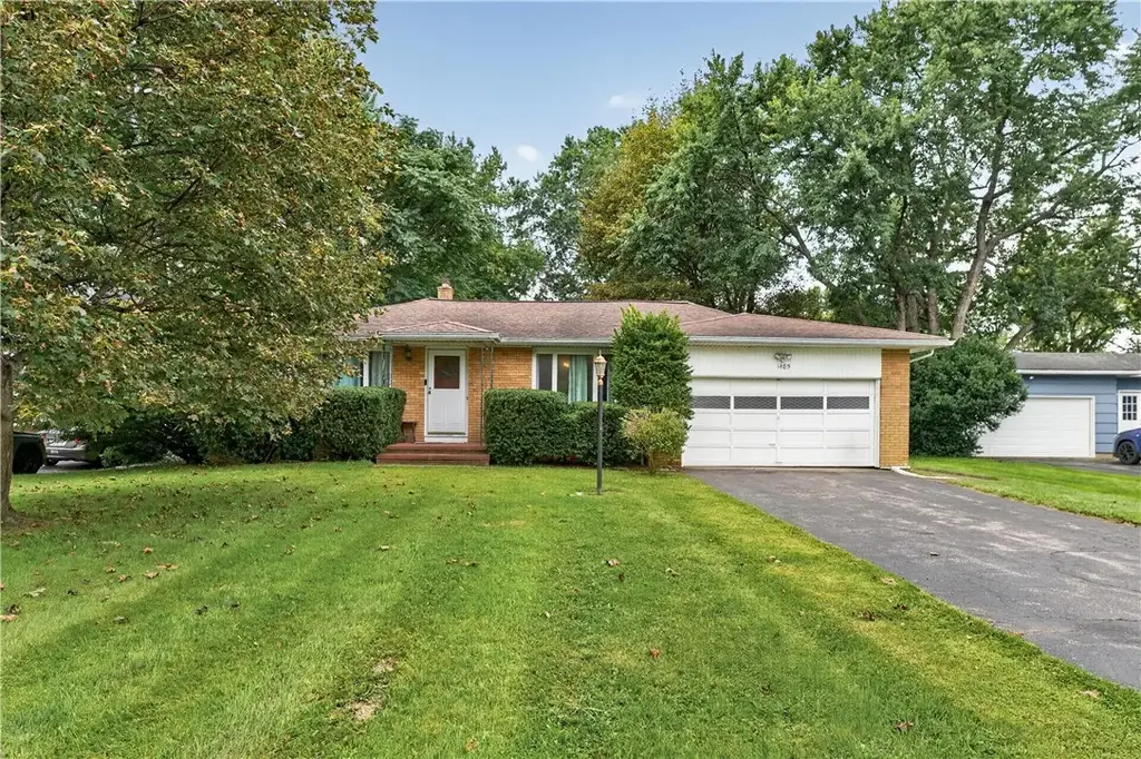1485 Titus Avenue, Irondequoit