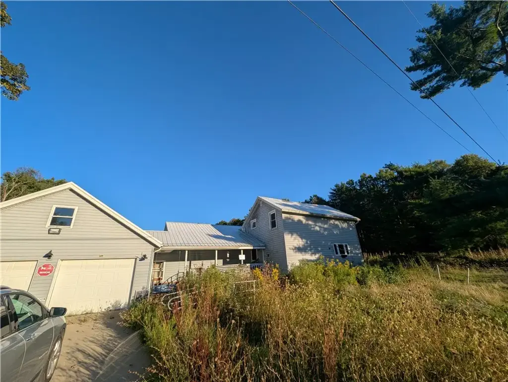 1922 Ellis Creek Road, Barton