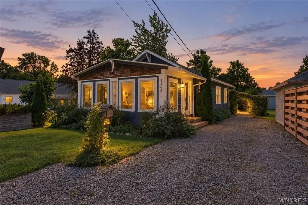 4462 Windsor Terrace, Hamburg