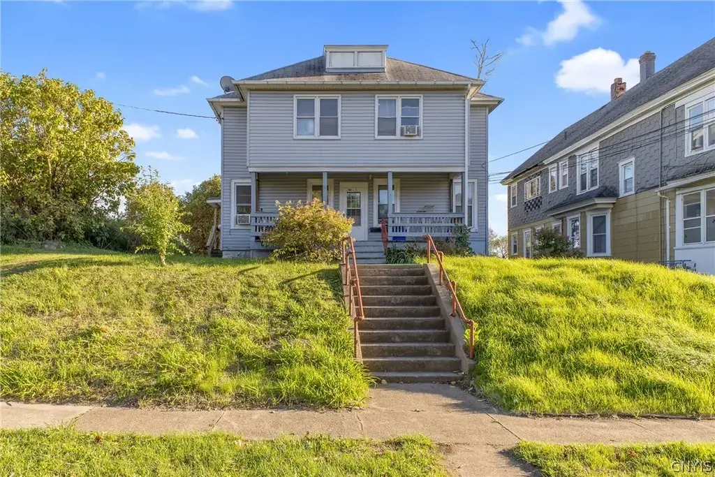 212 Craton Street, Syracuse