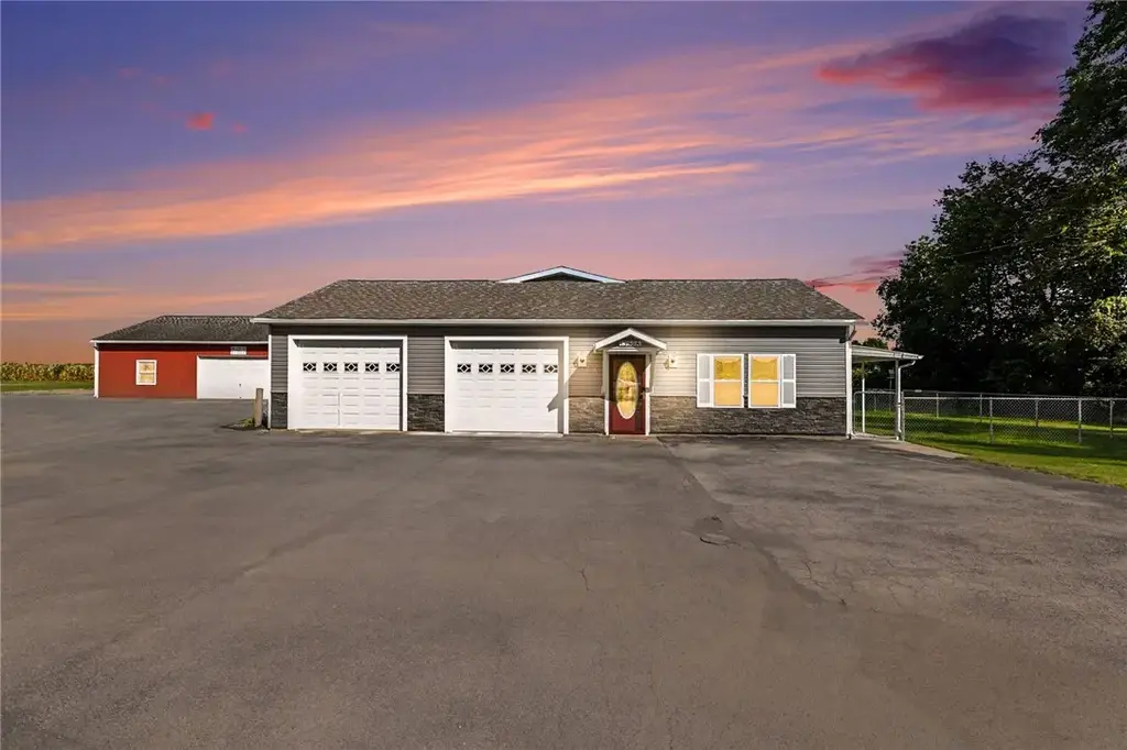 1339 State Route 88, Phelps