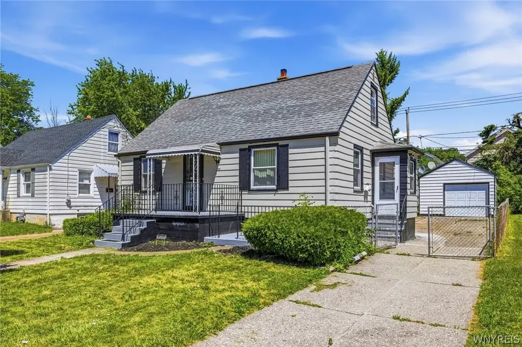 358 Hastings Avenue, Buffalo