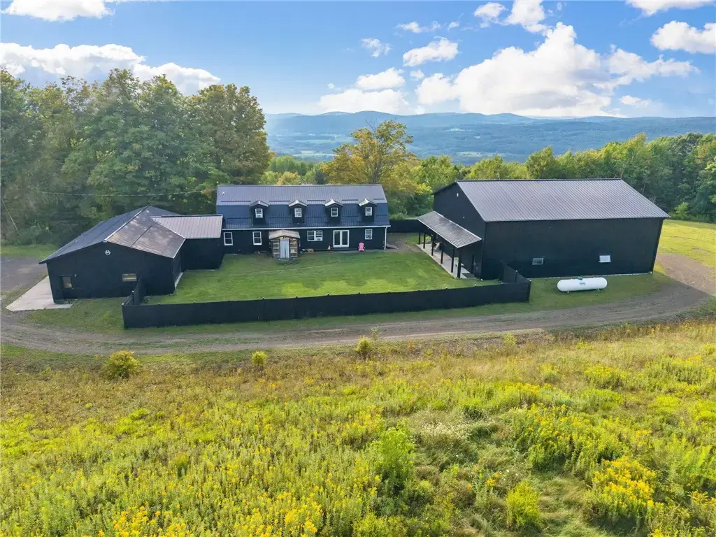 710 Piers Hill Road, Roseboom
