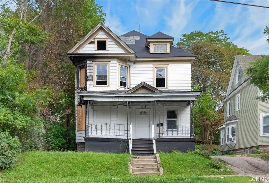 2407 S State Street, Syracuse