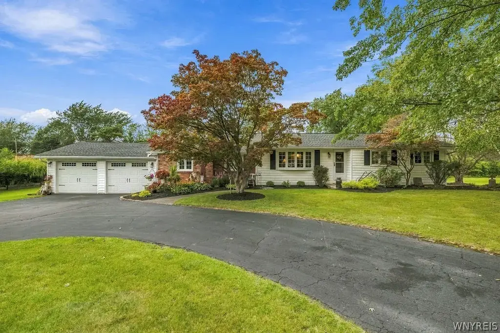5317 Ashwood Court, Clarence