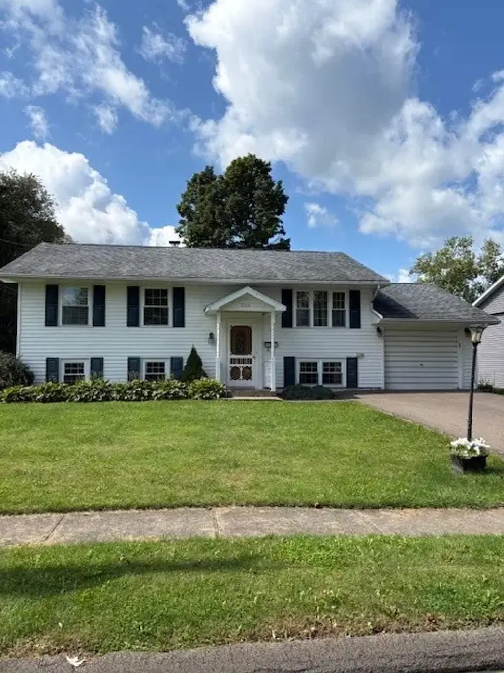205 Aster Drive, Horseheads