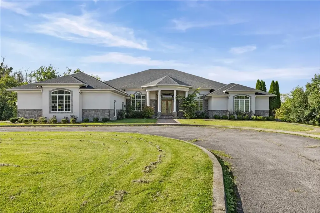 15 Bellaqua Estates Court, Chili