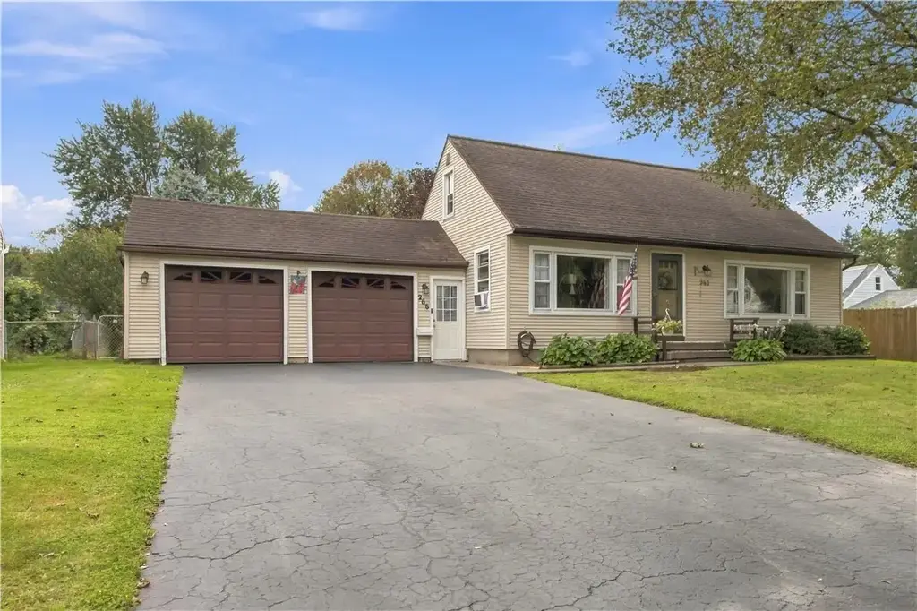 268 N Autumn Drive, Greece