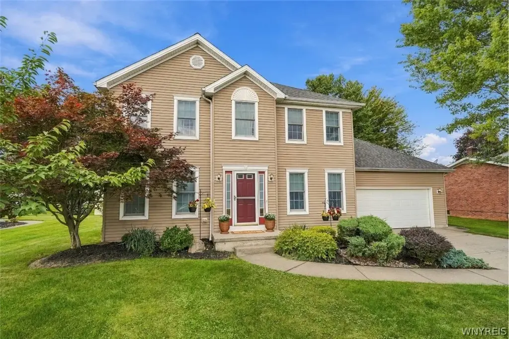 44 E Home Road, Lancaster