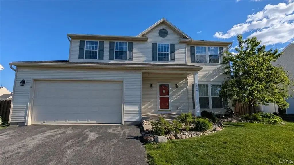 5549 Cairns Trail, Clay